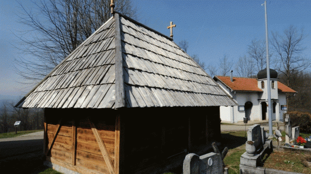 Banja Vrućica, banja na sred srede 