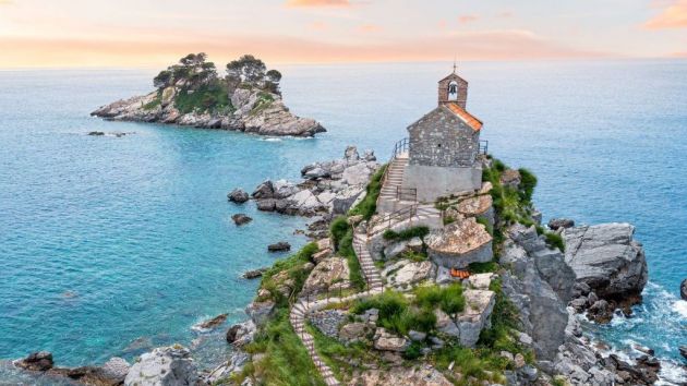 crkva Svete neđelje Petrovac