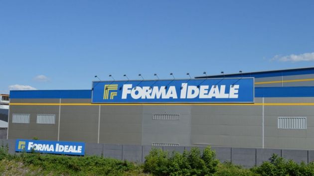 fabrika nameštaja i distributivni centar Forma Ideale Kragujevac