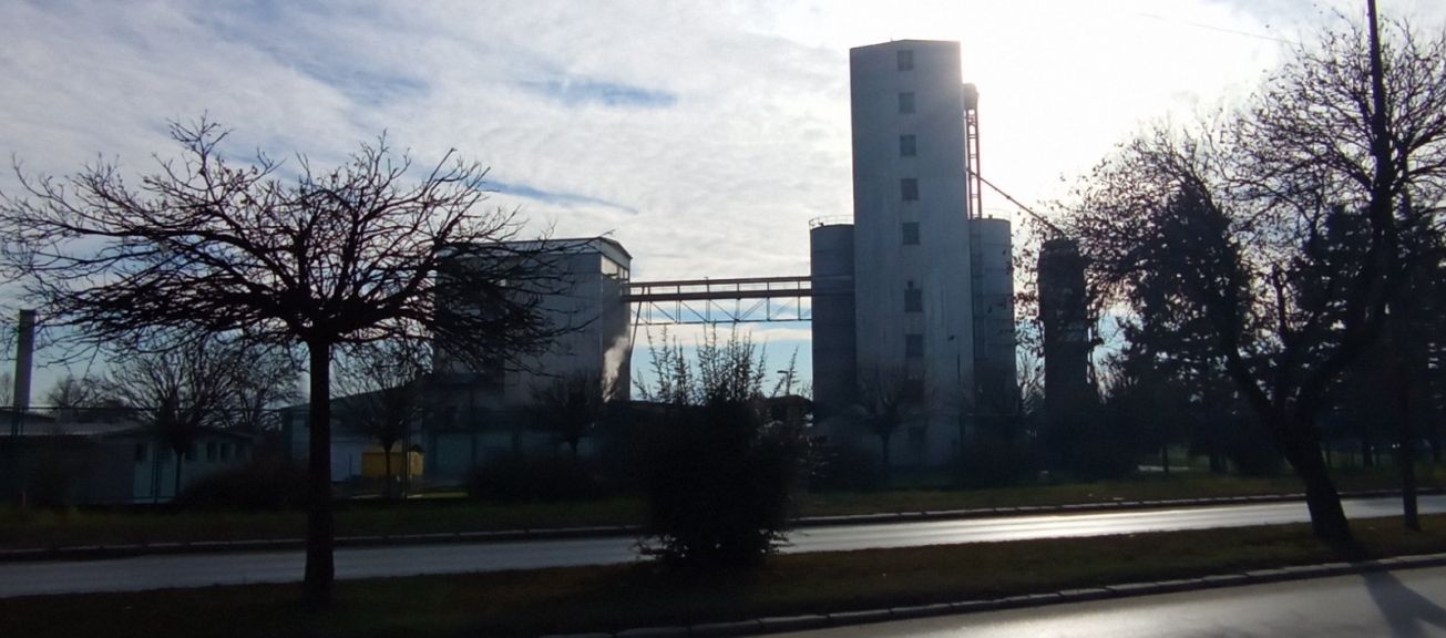 Fabrika hrane za životinje FSH Unip + Valjevo