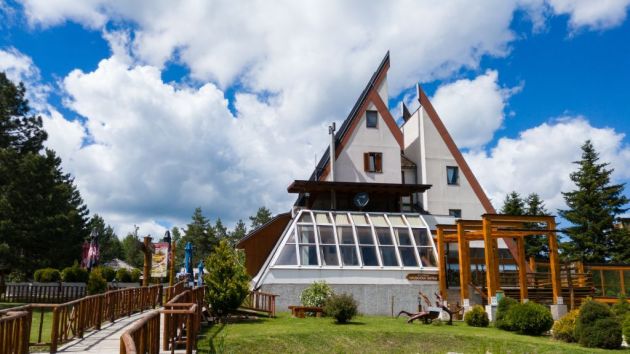 hotel Hajdučke vode na planini Borja kod Teslića