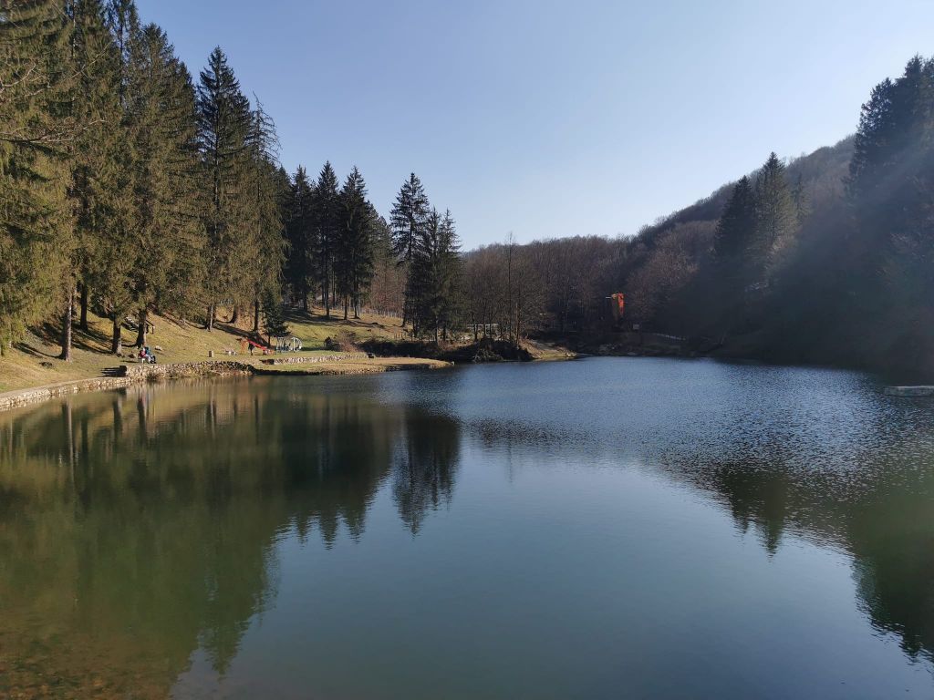 Jastrebac Lake Resort