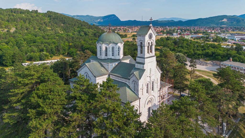 Saborni hram Svetog Vasilija Ostroškog Nikšić