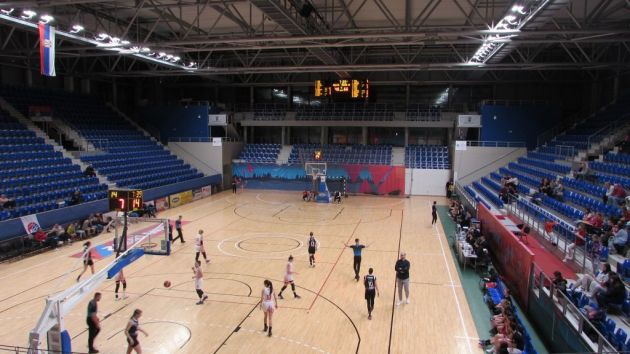 Kristalna dvorana Zrenjanin