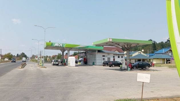 Benzinska stanica Mol Mojsinje Mrčajevci