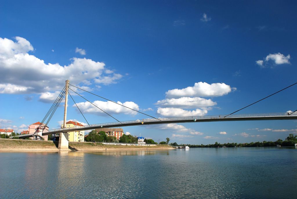 Most Svetog Irineja Sremska Mitrovica