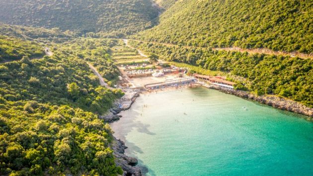 plaža Trsteno kod Budve