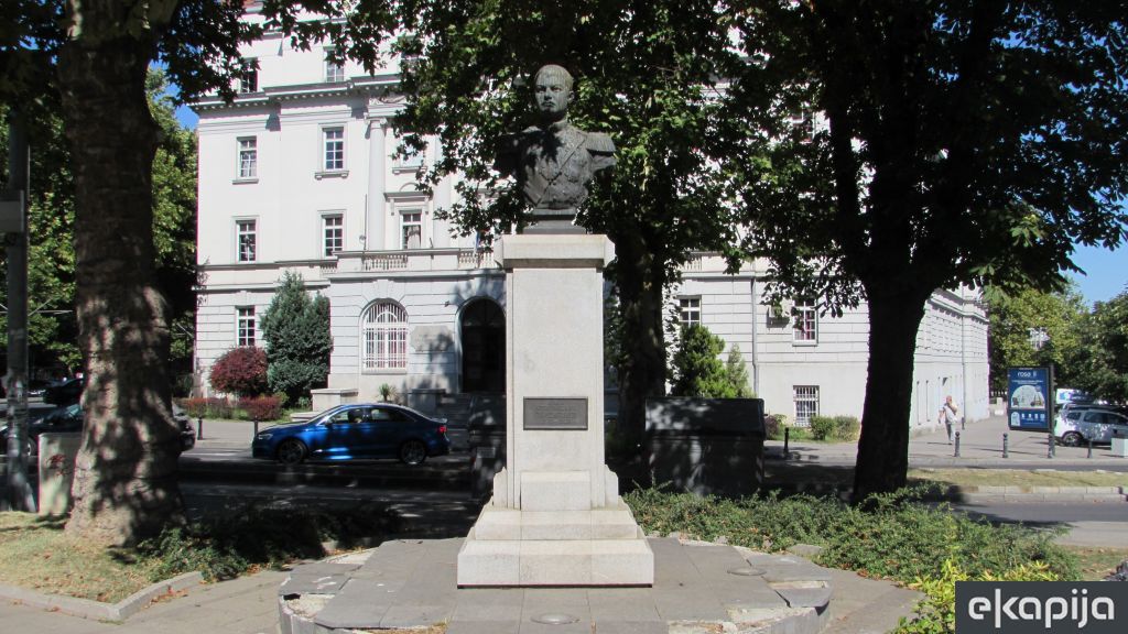 Spomenik kralju Aleksandru Prvom Obrenoviću Beograd