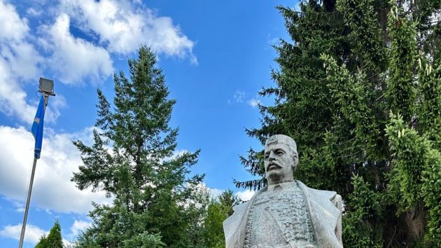 spomenik Serdar Janka Vukotića Mojkovac