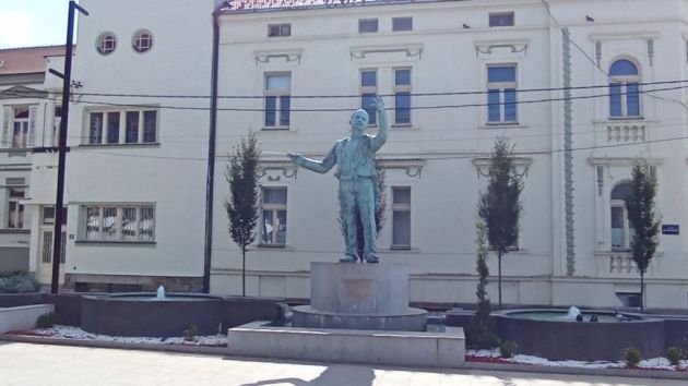 Spomenik Stanislavu Biničkom Kruševac