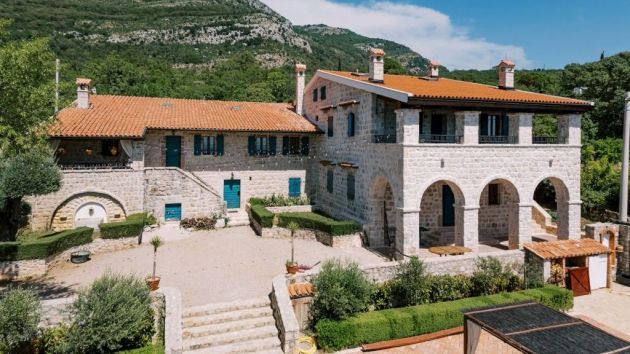 Talići hill Rustic Villa Sutomore