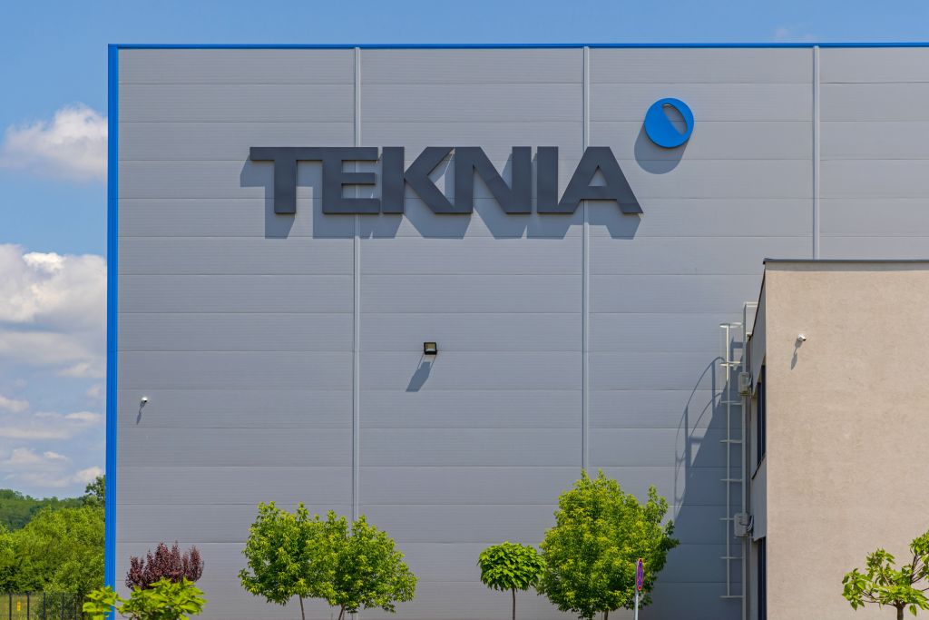 fabrika autodelova Teknia KG Kragujevac