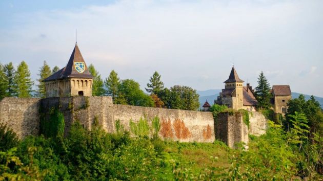 Stari grad Ostrožac Cazin